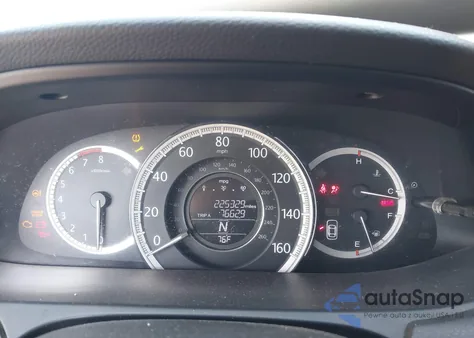 2013 Honda Accord Ex-L z USA, uszkodzony, nr VIN 1HGCR2F87DA157327